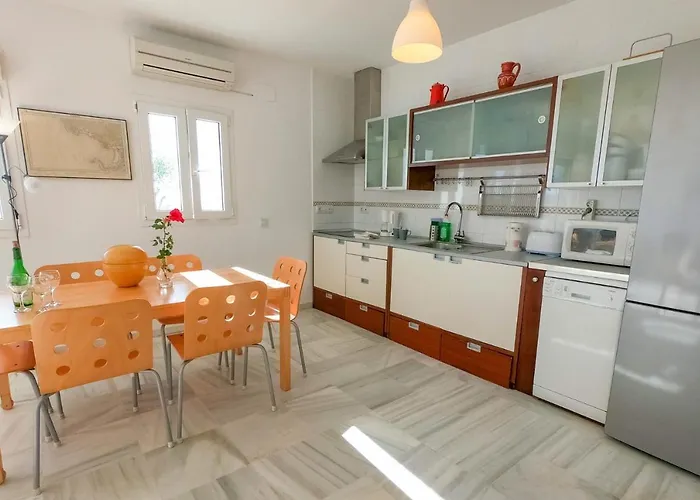 Terraza Trafalgar Tipo Penthouse Con Enorme Terraza Y Vistas Al Mar Apartament *