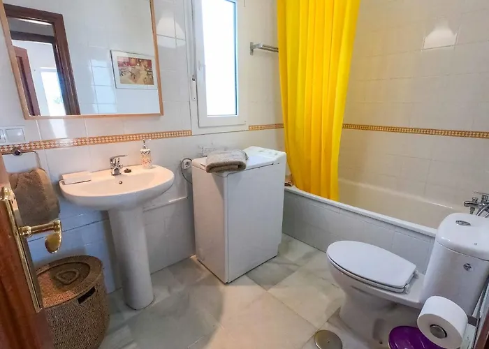 Appartement Terraza Trafalgar Tipo Penthouse Con Enorme Terraza Y Vistas Al Mar *