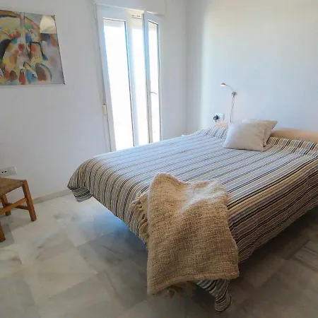 Terraza Trafalgar Tipo Penthouse Con Enorme Terraza Y Vistas Al Mar * 콘일데라프론테라